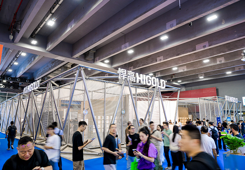 HIGOLD × CBD Fair | La galleria d'arte dedicata ai sistemi per l'arredamento da 1.000 metri quadrati registra nuovamente un flusso di visitatori straordinario